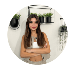 Friseurin Simay